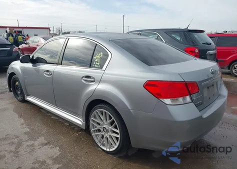 2010 Subaru Legacy 2.5I z USA, uszkodzony, nr VIN 4S3BMCA62A3228230